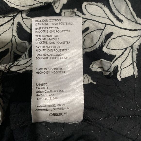 Anthropologie Womens Size Small Black White Leaf Leaves Motif Oversized Blouse - Picture 6 of 7